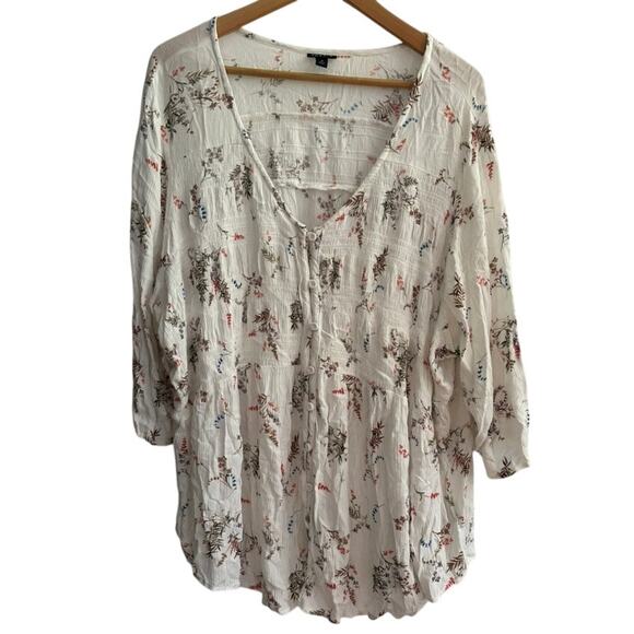 Torrid Women’s White Floral Button Front Blouse – Size 4 (4X) - Picture 1 of 5